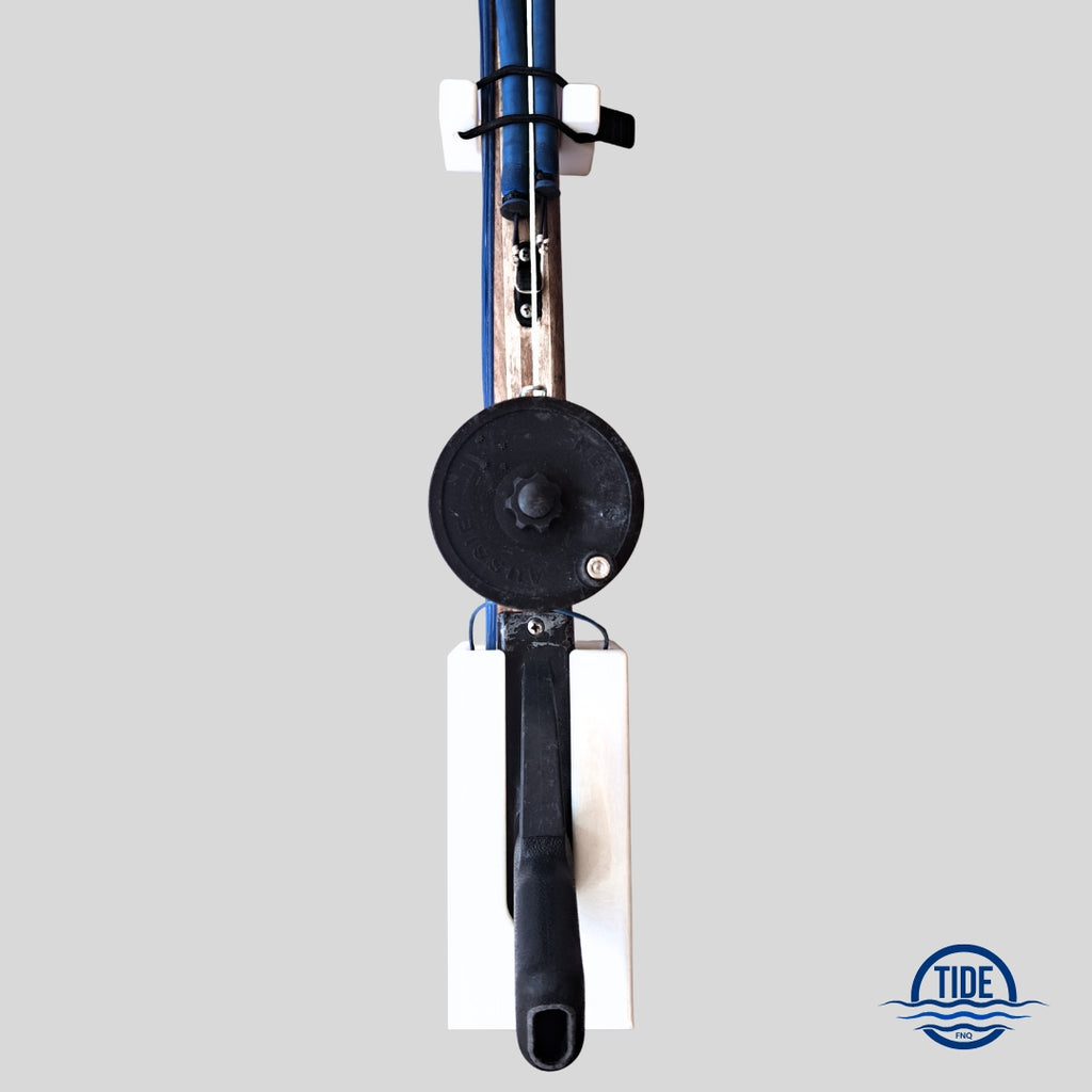 Single upright speargun rack with separate top gun support designed so you can custom mount to suit your gun and boat set up. 